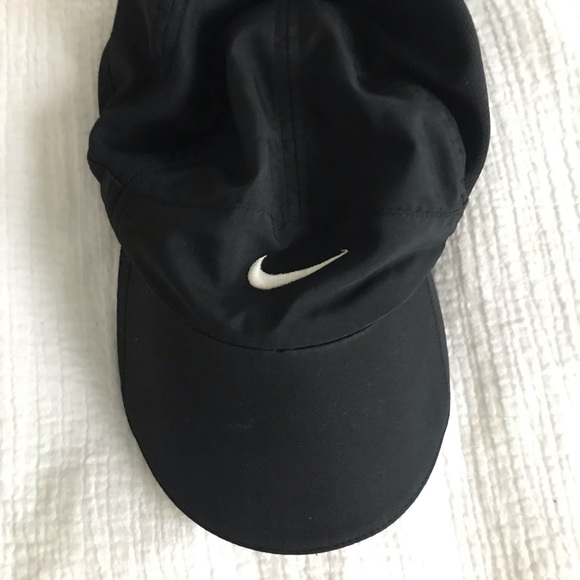 nike run hat